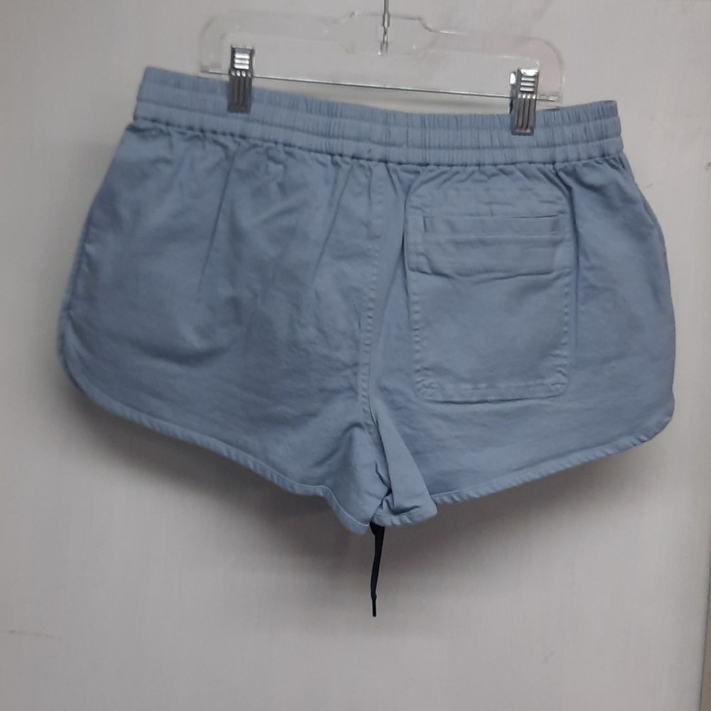 Womens s shorts - Picture 2 of 3